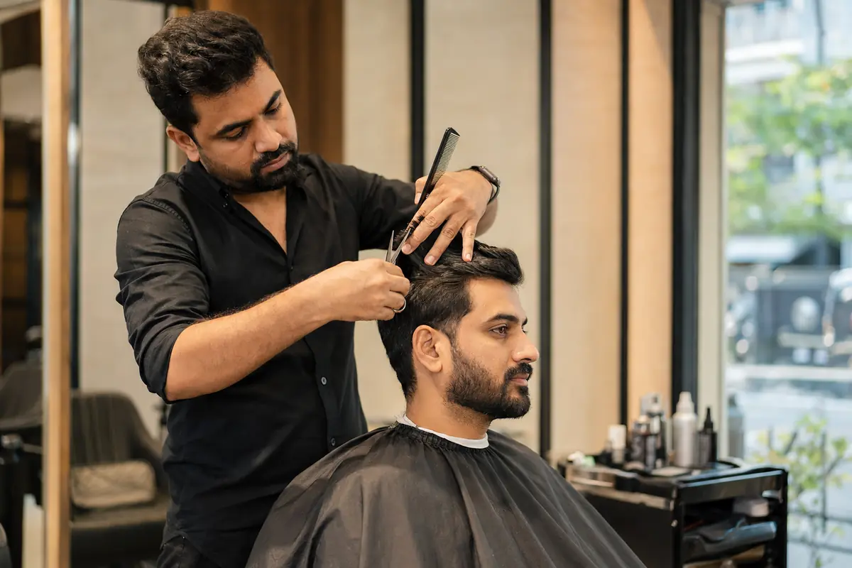 Men’s haircut by a professional stylist in Vile Parle East