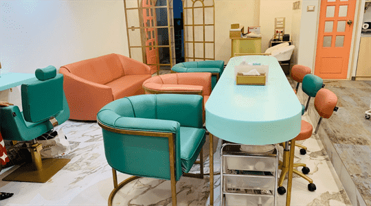 Spruce Up Unisex Salon interior in Vile Parle East